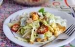 Saláty s čínským zelím - jednoduché a chutné recepty na sváteční stůl